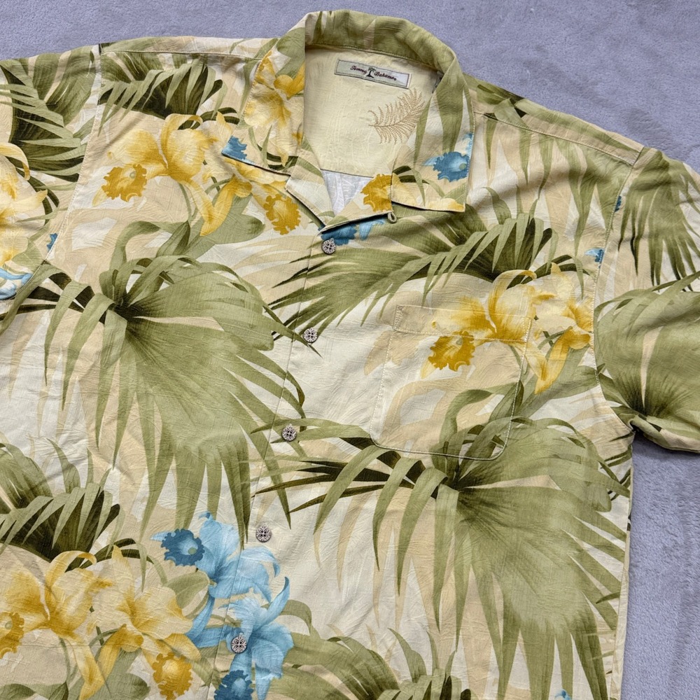 Tommy Bahama Button Down Shirt Mens L Green Silk Tropical Floral Palm Camp